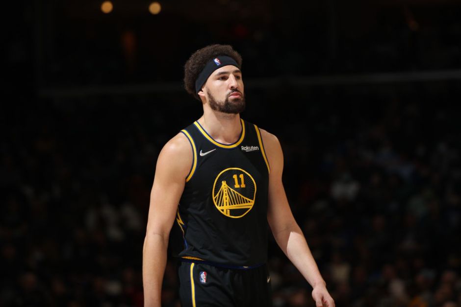 他们定期更 他们定期更